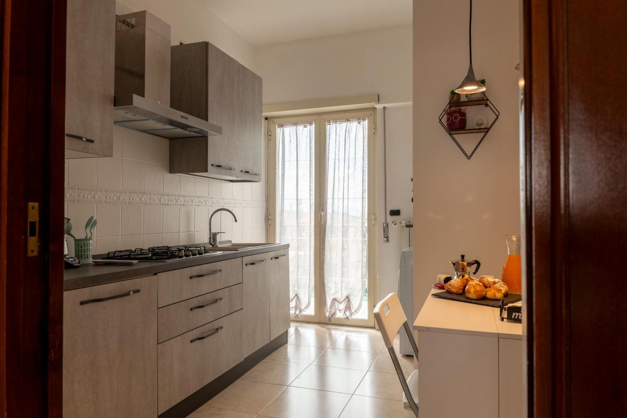 Saba'S House Apartment Napoli Bagian luar foto