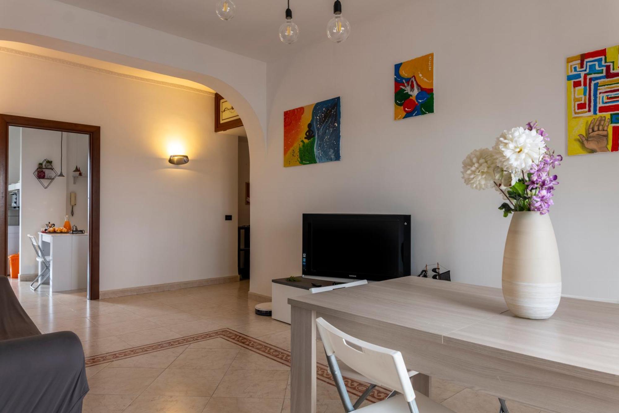 Saba'S House Apartment Napoli Bagian luar foto