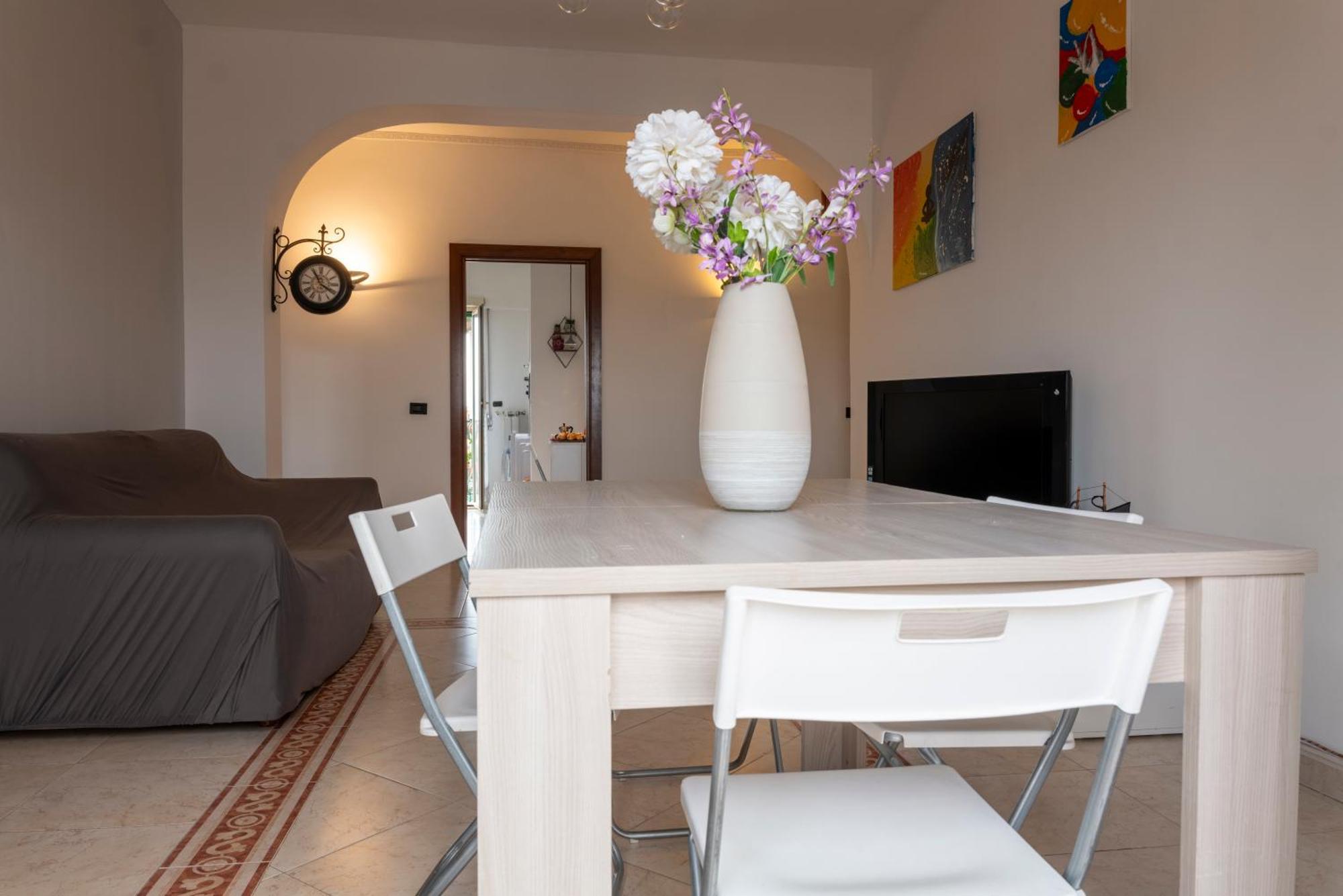 Saba'S House Apartment Napoli Bagian luar foto
